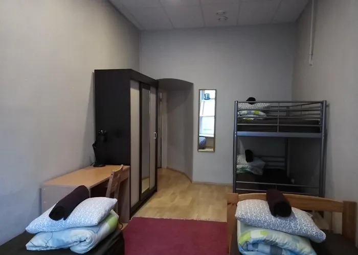 Hostal Zinc Old Town *