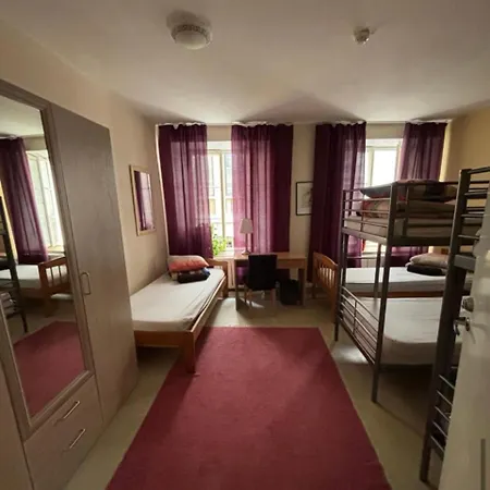 Zinc Old Town Vandrerhjem Tallinn