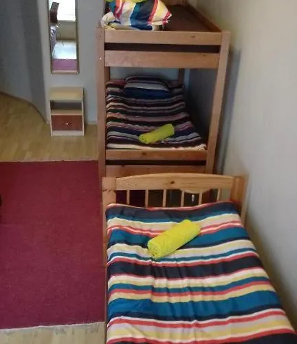 Hostel Zinc Old Town